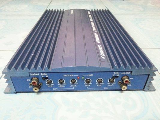 แอมป์ 4 แชลแนลเฟอรีส