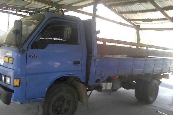 ขายรถ6ล้อ ยาว4.30เมตร เครื่องดี แคชซีสวย สภาพพร้อมใช้งาน เอกสารพร้อมโอน สนใจโทร 090-8588220คุณนะ 093-3258446คุณบิว หรือเข้าดูสินค้าอื่นๆได้ที่ www.truck.in.th/498 หรือเพจFacebook ณรงค์ ซื้อขายรถมือสอง (เว็บไซต์ส่วนตัว) หรือFacebook คุณนะ รถบรรทุก