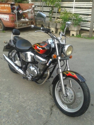 ขายลูกเดียว phantom 200ปี2546 สวยๆ ราคาไม่แพง มีเล่มทะเบียนครบ