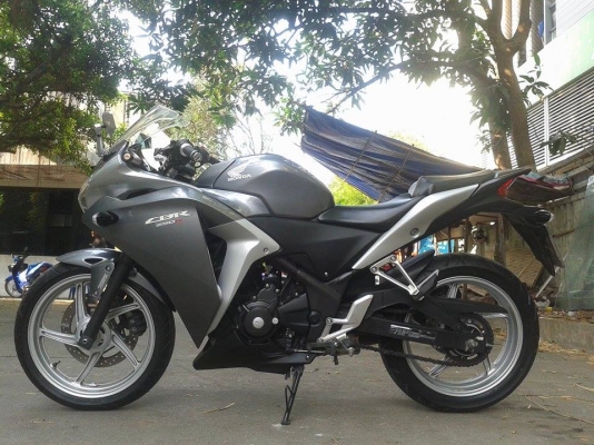 ขายลูกเดียวCBR250R ABSหัวฉีด ปี2554 ทะเบียนสวยๆ345 สภาพแจ๋วๆ เอกสารครบ