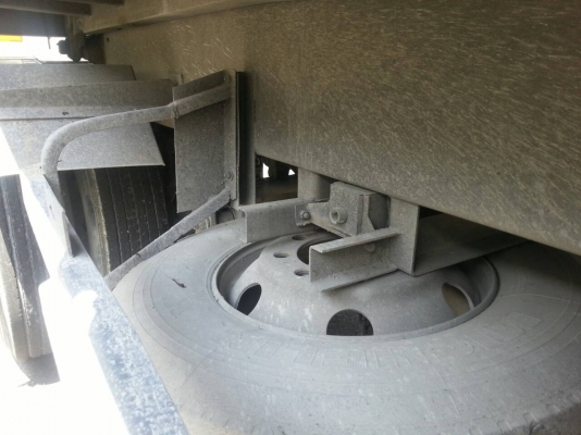 ขายหางพ่วง  สามมิต  2  เพลา. ปี 49  ( มีขาย 4 หาง. )   สนใจติดต่อ  081 - 6079515