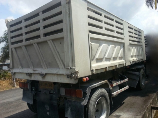 ขายหางพ่วง  สามมิต  2  เพลา. ปี 49  ( มีขาย 4 หาง. )   สนใจติดต่อ  081 - 6079515