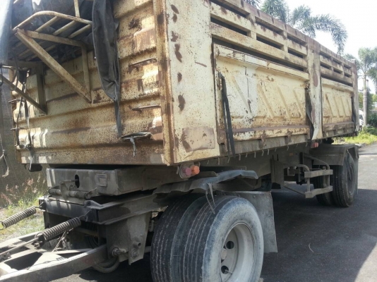 ขายหางพ่วง  สามมิต  2  เพลา. ปี 49  ( มีขาย 4 หาง. )   สนใจติดต่อ  081 - 6079515