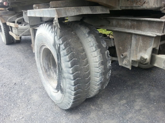 ขายหางพ่วง  สามมิต  2  เพลา. ปี 49  ( มีขาย 4 หาง. )   สนใจติดต่อ  081 - 6079515