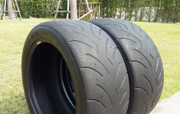 ยางซอฟ,225-45-16 Dunlop 03G ปี08 คุู่ละ 1,500