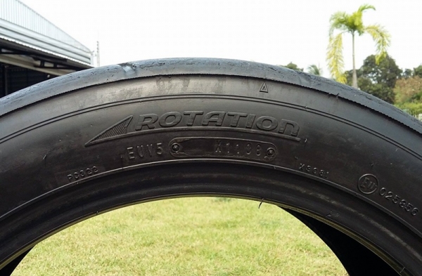 ยางซอฟ,225-45-16 Dunlop 03G ปี08 คุู่ละ 1,500