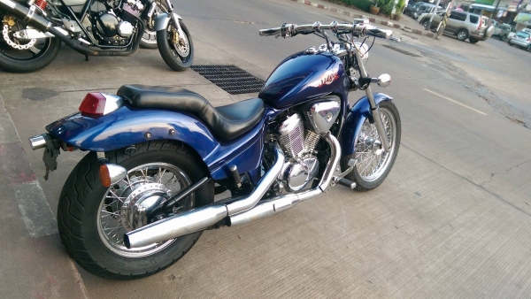 ขายคับ Honda Steed 400 เดิมๆ สีสวย แฮนเดฟ โครเมี่ยมเงา อินวอยส์ สรรพสามิตร ราคา 73500 บาท ส่งได้ทั่วไทยคับ สนใจติดต่อ 081-0578282 FACEBOOK ชาญณรงค์ ป๊อป ชัยอมฤต ไอดีไลน์ POPBIGBIKESAKON คับ สนใจรถสวย ถูก ดี ต้อง POP BIGBIKE SAKONNAKHON คับ คลิปวิดีโอ http