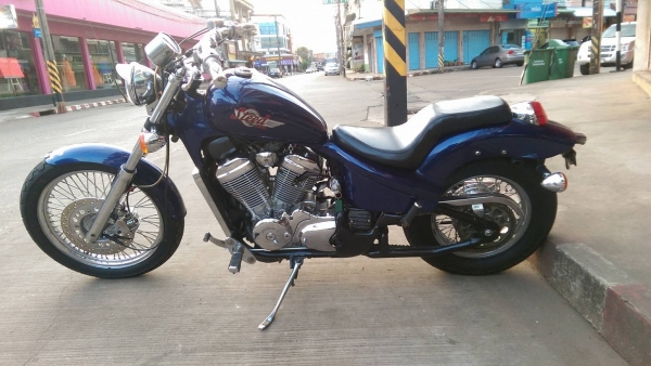 ขายคับ Honda Steed 400 เดิมๆ สีสวย แฮนเดฟ โครเมี่ยมเงา อินวอยส์ สรรพสามิตร ราคา 73500 บาท ส่งได้ทั่วไทยคับ สนใจติดต่อ 081-0578282 FACEBOOK ชาญณรงค์ ป๊อป ชัยอมฤต ไอดีไลน์ POPBIGBIKESAKON คับ สนใจรถสวย ถูก ดี ต้อง POP BIGBIKE SAKONNAKHON คับ คลิปวิดีโอ http