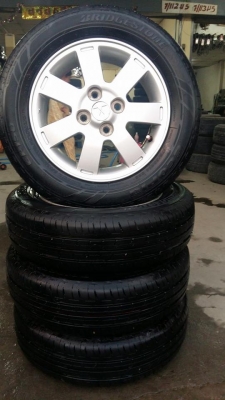 ขายล้อแม็กmitsu mirage 14"พร้อมยางปี15  สนใจติดต่อ ตาเล็ก ล้อและยาง 081-3747940