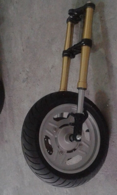 ชุดโช๊คหน้า หัวกลับ ล้อพร้อมแผงคอ