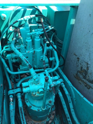 รถขุด KOBELCO SK 120-3 Mark v super รถขุด KOBELCO SK 120-3 Mark v super