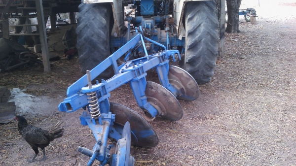 ขายรถไถฟอร์ด  6610  พร้อมพร้อมใช้  พร้อมโอน  ราคาคุยกันได้  ขายได้ขายเลย