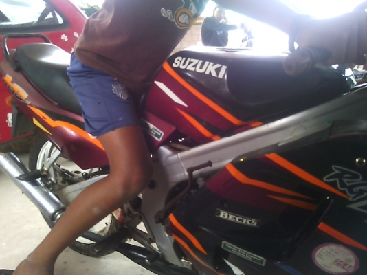 ขายซากรถsuzuki  rg150ตามสภาพมีเล่มทะเบียนชุดโอนพร้อมสนใจติดต่อได้0998344996/0807346335ครับ