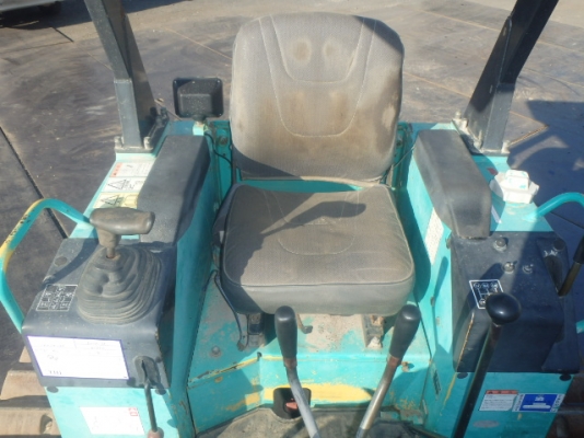 รถดัน Komatsu Komatsu D20P-7E เก่าญี่ปุ่น รุ่นยอดนิยม เครื่องดำประหยัดน้ำมัน