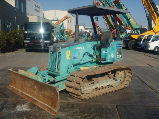 รถดัน Komatsu Komatsu D20P-7E เก่าญี่ปุ่น รุ่นยอดนิยม เครื่องดำประหยัดน้ำมัน