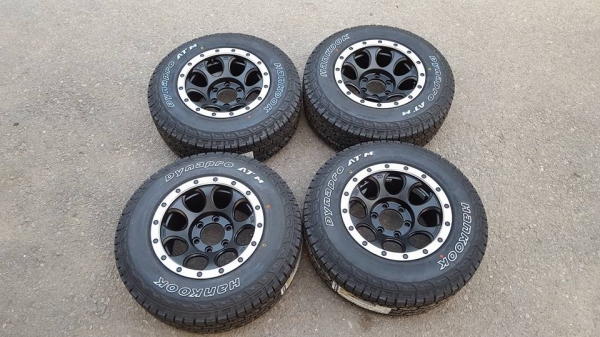 ขายล้อแม็กหยดน้ำใหม่ขอบ16 ออฟ0 กว้าง9นิ้ว 4 ล้อ ราคา 22,500 บาท