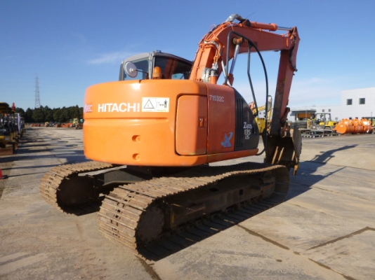 รถขุด Hitachi ZX135US ปี2006 เก่าญี่ปุ่น ใบแทรค70ซม.