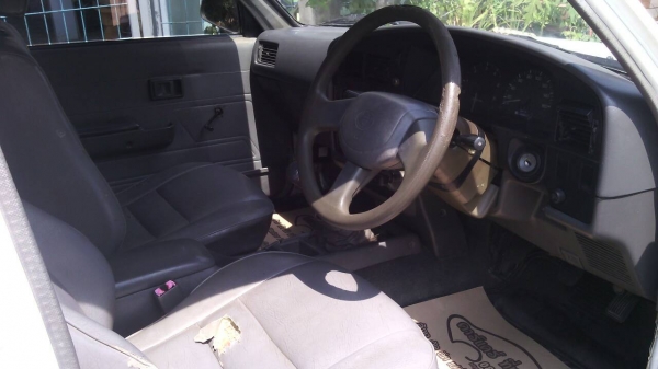 TOYOTA MIGHTY-X 2.5 พวงมาลัยเพาเวอร์โรงงาน พร้อมใช้งาน