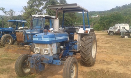 อยากได้แทร็คเตอร์มือสองสักคัน คลิกเลย อยากได้แทร็คเตอร์มือสองสักคัน คลิกเลย