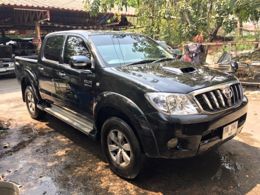 ขายวีโก้ตัวสูงสีดำ ปี 05 ออโต้4x4 เครื่องดีเซล 3000 ตัว G ท็อปสุด