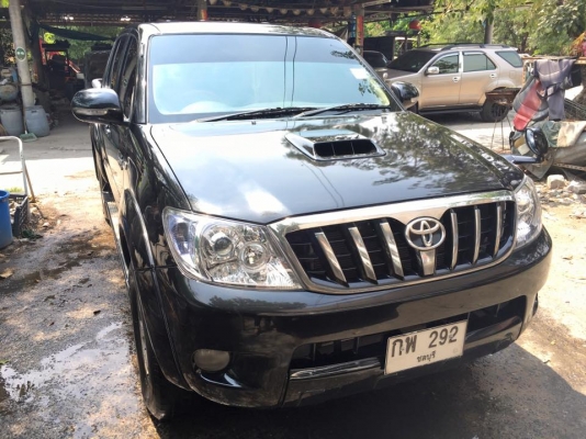 ขายวีโก้ตัวสูงสีดำ ปี 05 ออโต้4x4 เครื่องดีเซล 3000 ตัว G ท็อปสุด ขายวีโก้ตัวสูงสีดำ ปี 05 ออโต้4x4 เครื่องดีเซล 3000 ตัว G ท็อปสุด