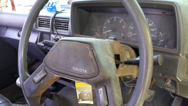 ขายรถ  Toyota   hero 2.45