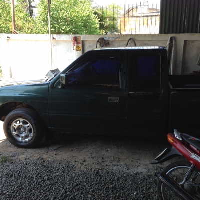 ขายรถกระบะอีซูซุสเปคแค็ป  (รุ่นแป๊ะยิ้ม ) ปี 1995