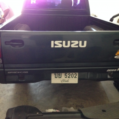 ขายรถกระบะอีซูซุสเปคแค็ป  (รุ่นแป๊ะยิ้ม ) ปี 1995