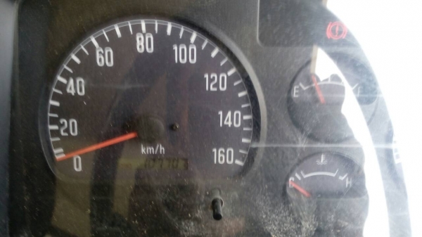 หกล้อ อีซุซุ NPR130ปี50ช่วงยาว4.30ม สภาพเดิมๆสวยพร้อมใช้ เล่มทะเบียนพร้อมโอน