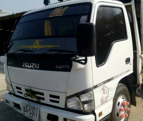 หกล้อ อีซุซุ NPR130ปี50ช่วงยาว4.30ม สภาพเดิมๆสวยพร้อมใช้ เล่มทะเบียนพร้อมโอน