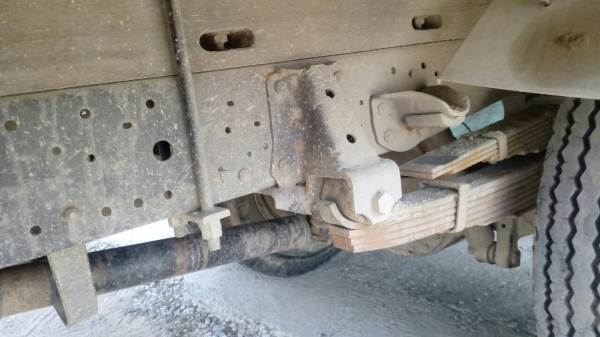 หกล้อ อีซุซุ NPR130ปี50ช่วงยาว4.30ม สภาพเดิมๆสวยพร้อมใช้ เล่มทะเบียนพร้อมโอน