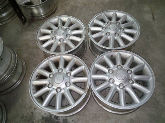 แม๊กขอบ 15 ยี่ห้อ ISUZU ชุด 4 วง tel.081-427-3941 ไอดีไลน์ 0814273941 แม๊กขอบ 15 ยี่ห้อ ISUZU ชุด 4 วง tel.081-427-3941 ไอดีไลน์ 0814273941