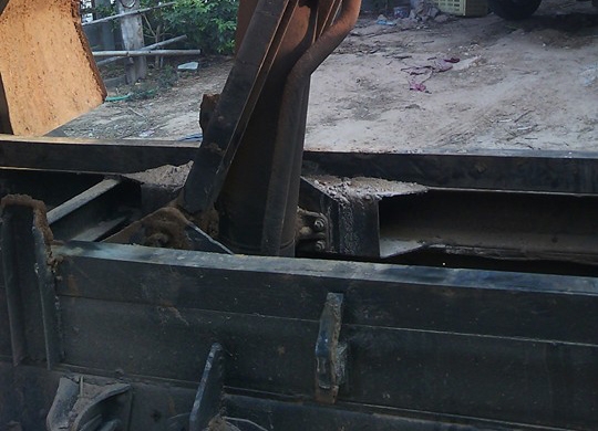 6ล้อดั้มดิน5คิว ISUZU KS-110 แรง ฝาขาว เครื่อง/เกียร์ เดิม แรงดี ปั้มอ่อน ช่วงล่างใหญ่ Fหน้า-หลัง พ.พาวเวอร์ หัวNPRลงเล่ม ดั้มเหล็ก3.70ม.ยิงหน้า ยาง8.25/16 เล่มทะเบียน ภาษีเต็ม ตามสภาพ **ขาย ISUZU KS-110 แรง ฝาขาว 6ล้อดั้มดิน5คิว ช่ว