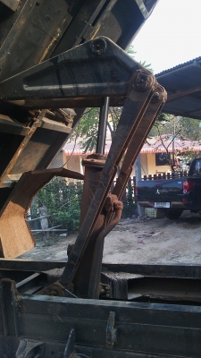 6ล้อดั้มดิน5คิว ISUZU KS-110 แรง ฝาขาว เครื่อง/เกียร์ เดิม แรงดี ปั้มอ่อน ช่วงล่างใหญ่ Fหน้า-หลัง พ.พาวเวอร์ หัวNPRลงเล่ม ดั้มเหล็ก3.70ม.ยิงหน้า ยาง8.25/16 เล่มทะเบียน ภาษีเต็ม ตามสภาพ **ขาย ISUZU KS-110 แรง ฝาขาว 6ล้อดั้มดิน5คิว ช่ว