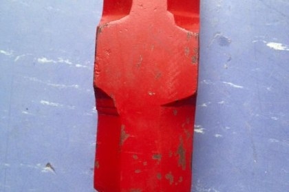 ขายหัวค้อนขนาด3ปอน ตรารวงข้าว สีแดงสวย