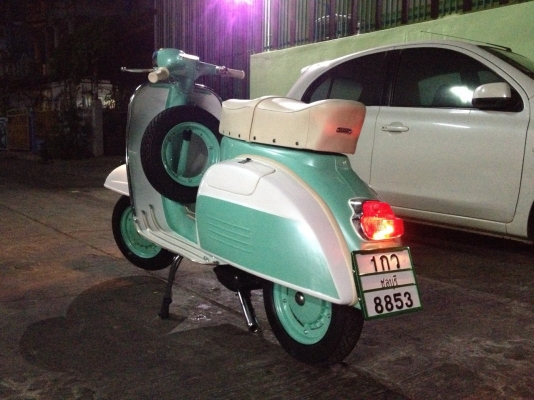 เอเซียเวสป้า---->>จัดส่งรถvespa สปริ้นคุณวิทย์ พัทยาที่ส่งมาบิ้วใหม่ให้ถึงมือ เรียบร้อยครับ