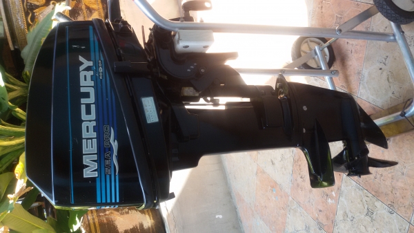 Mercury10hp2จังหวะ หางสั้น17นิ้ว