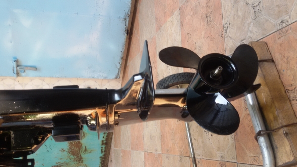 Mercury10hp2จังหวะ หางสั้น17นิ้ว