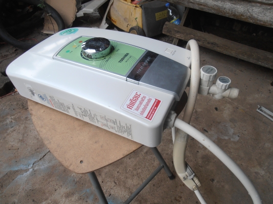 เครื่องทำน้ำอุ่น TOSHIBA 3500W รุ่น WH-3511MC