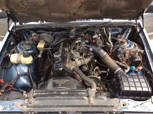 ขายรถ Volvo 760 GLE เครื่องเดิม 2.4 เกียร์ธรรมดา ติดแก๊สLPG เพาเวอร์ ไฟฟ้าทั้งคัน ภายในเดิมๆเบาะหนังแท้เดิมๆสะอาด แอร์เย็นวิทยุพร้อม ระบบไมล์ใช้ได้หมด ตัวถังเดิมๆทรงเดิมดีมากไม่มีชน แม็กเดิมๆ รถขับดีเลยครับ พร้อมใช้งาน ขับกลับได้เลยครับ ขายถูก