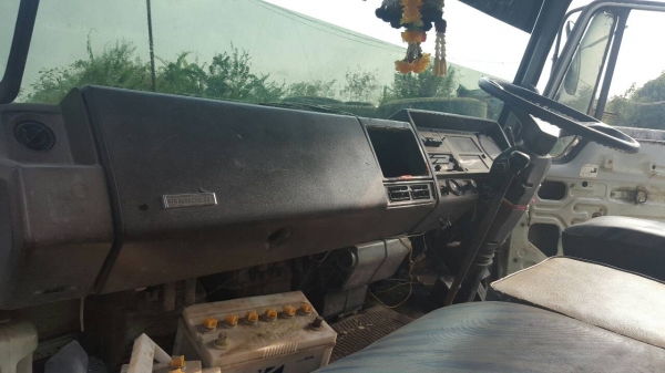 รถสิบล้อ เทนเลอร์ hino FD  สองเพลายางขอบ 16 เครื่อง HO7C เทอร์โบ รถพร้อมใช้งาน เอกสารพร้อมโอน