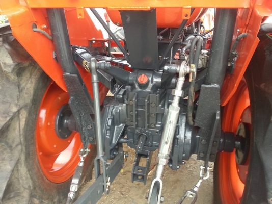 คูโบต้า L3408 4 WD พร้อมใบมีดดันหน้า ...เล่มทะเบียนพร้อม