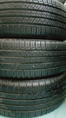 ขายยาง MICHELIN LATITUDE 225-65-17 ปี12 (1ชุด) ราคา 3,800 ขายยาง MICHELIN LATITUDE 225-65-17 ปี12 (1ชุด) ราคา 3,800