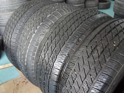 ขายยาง MICHELIN Cross Terrain 265-65-17 ปี14 (1ชุด) ราคา 6,000 ขายยาง MICHELIN Cross Terrain 265-65-17 ปี14 (1ชุด) ราคา 6,000