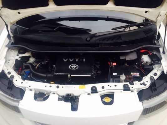 Toyota BB สีขาวมุก รถแท้ วิ่งน้อย สภาพสวยจัด บอกเลยค่ะ