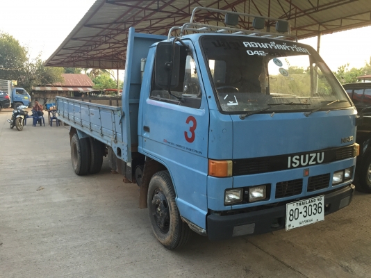 NKR58LU5Mปี35ห้างแท้งๆๆไม่เคยทำสีเลยครับ