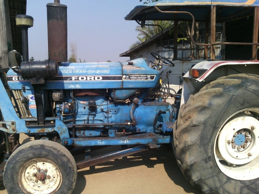 ขายรถไถFORD รุ่น6600 แท้เต็มคัน สวยเดิมพร้อมใช้งานเอกสารเล่มทะเบียน