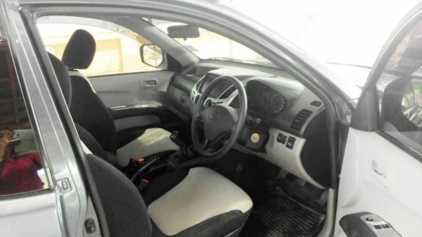 ^^^^^^ คันนี้ CNG รวมออกรถแค่ 2900 บาท เหมาะเอาไปวิ่งงาน ^^^^^^