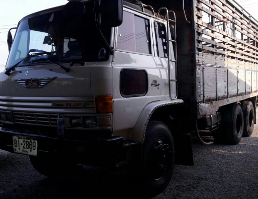 สิบล้อ ฮีโน่ FL18 HO7C 180เพาเดียว ช่วงยาว 6.30ม สภาพดีสวยบางเดิมพร้อมใช้งาน ทะเบียนพร้อมโอน ราคา 490,000บ จ้า