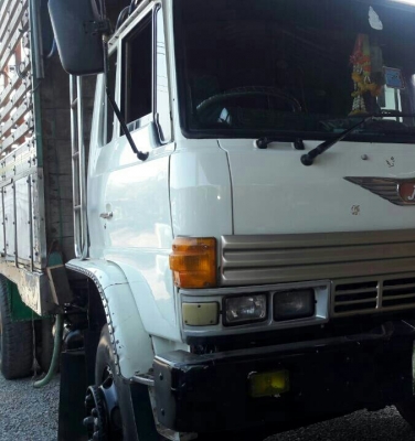 สิบล้อ ฮีโน่ FL18 HO7C 180เพาเดียว ช่วงยาว 6.30ม สภาพดีสวยบางเดิมพร้อมใช้งาน ทะเบียนพร้อมโอน ราคา 490,000บ จ้า